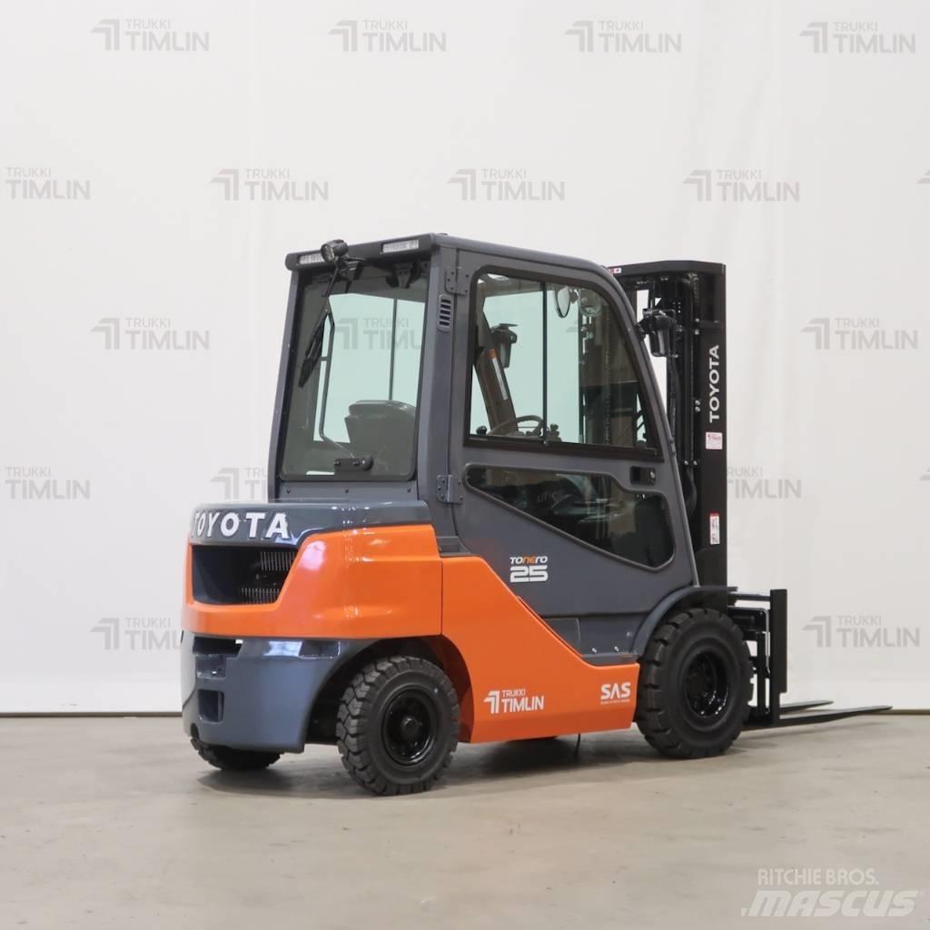Toyota 52-8FDF25 柴油卡車