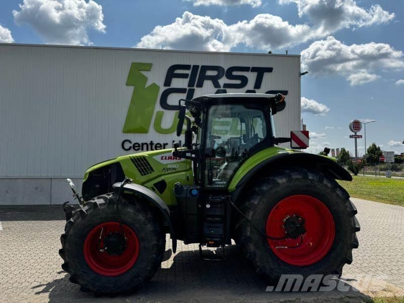 CLAAS AXION 830 曳引機
