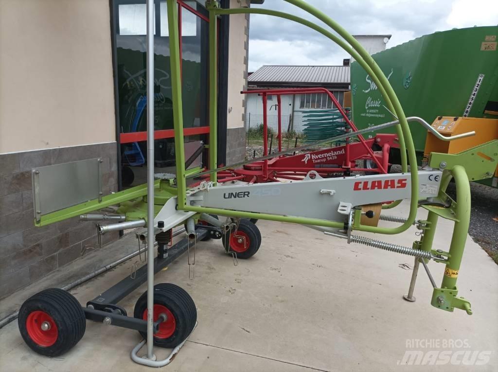 CLAAS LINER 450 耙與翻草機