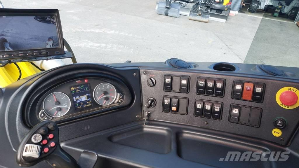 Menzi Muck M520 旋轉式挖土機/掘鑿機/挖掘機