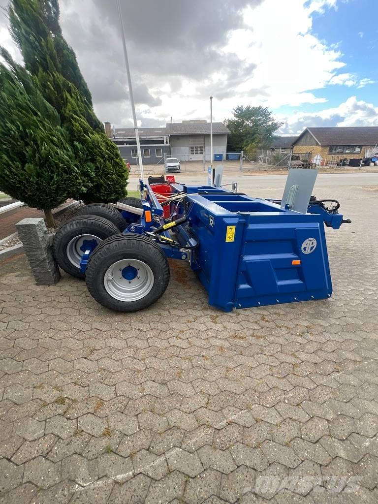 AP KB 110/300 田間拖曳