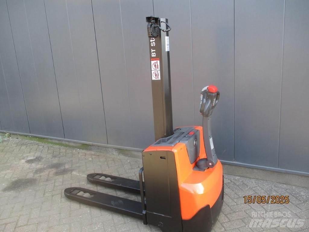 BT SWE 080L 行走控制式堆積機
