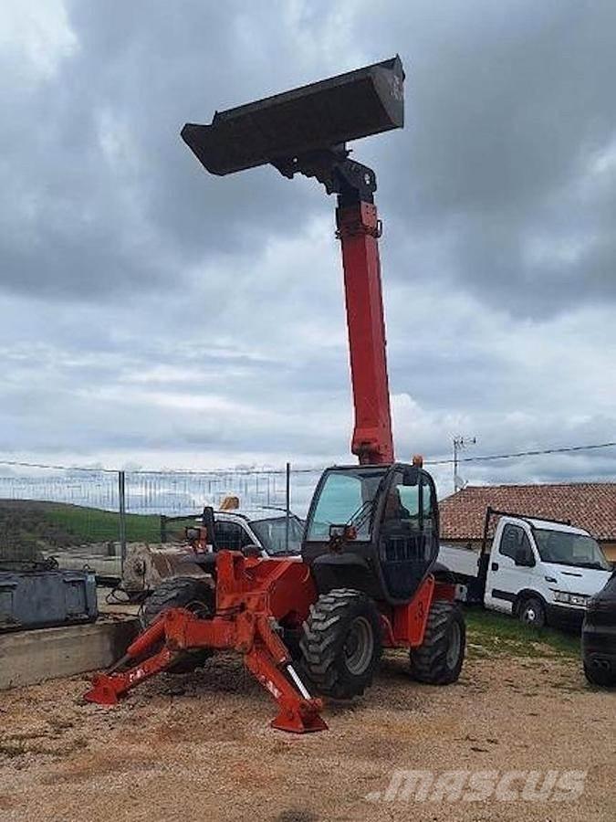 Manitou MVT1332SL 伸縮臂操作車