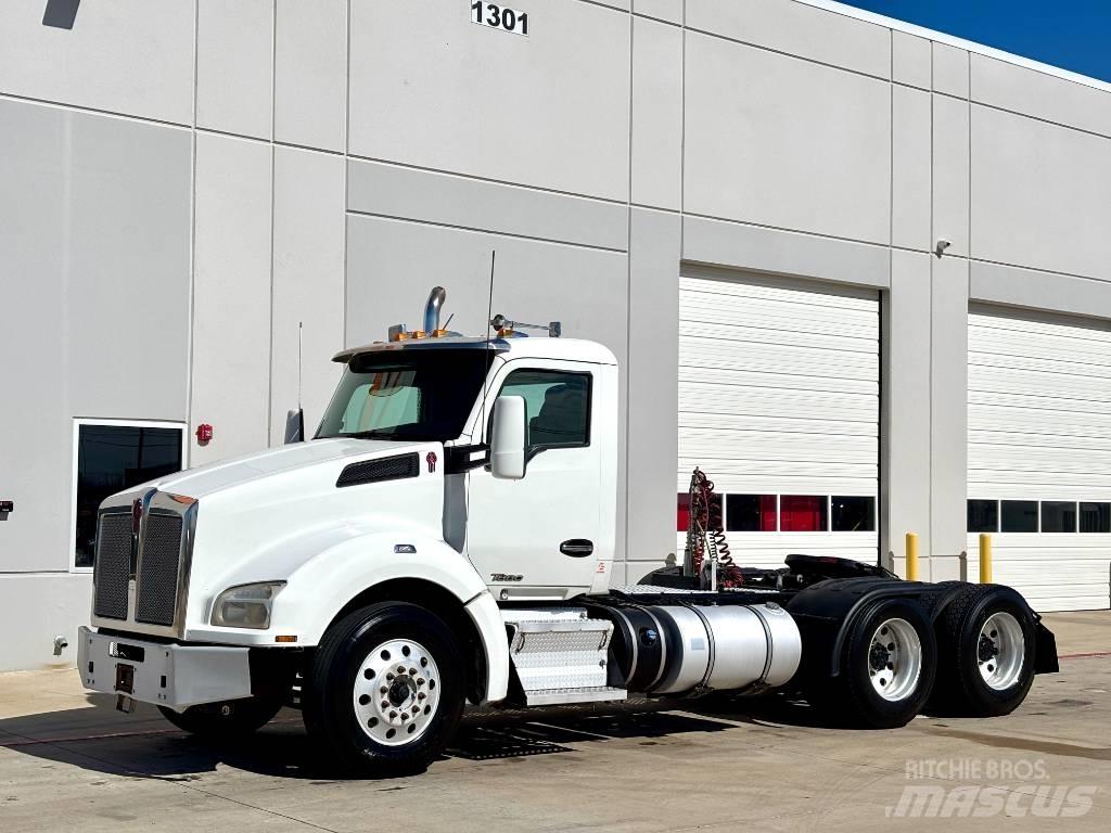 Kenworth T 880 曳引機組件