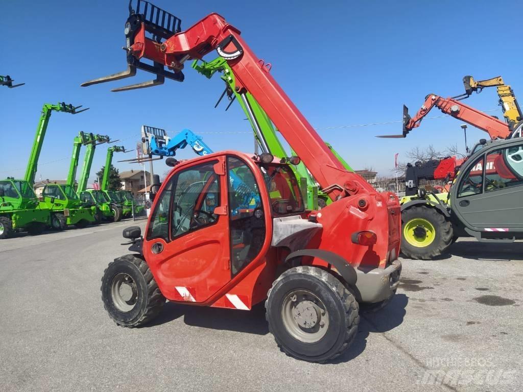 Manitou 625 伸縮臂操作車
