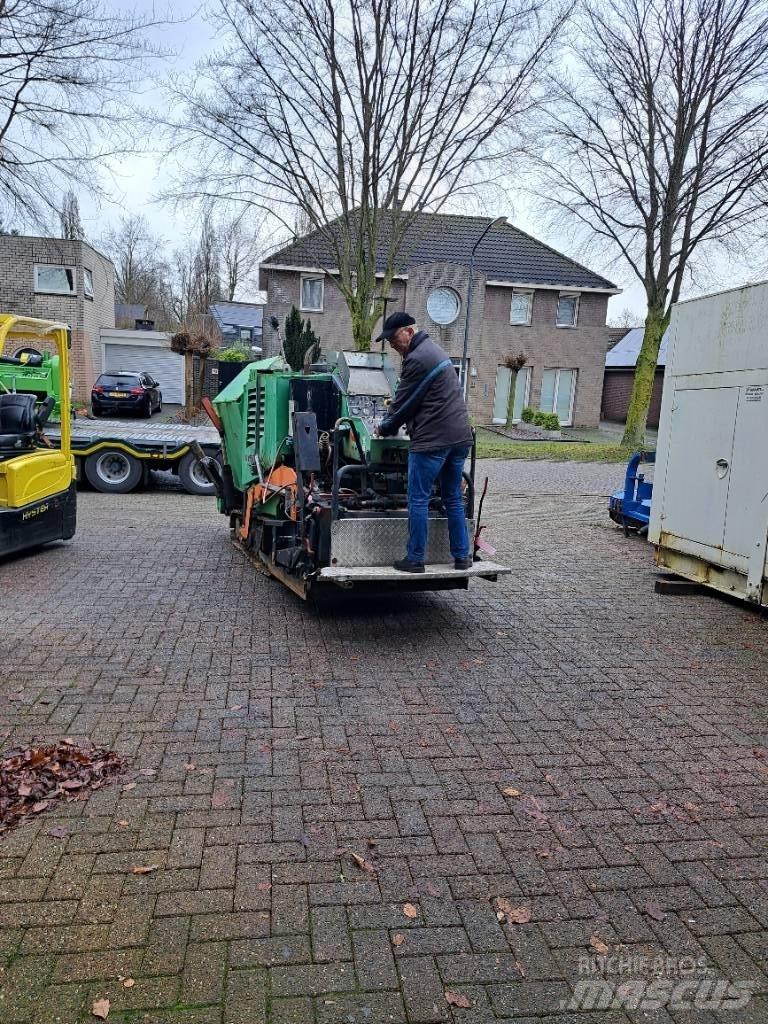Demag 45 瀝青攤舖機/鋪路機