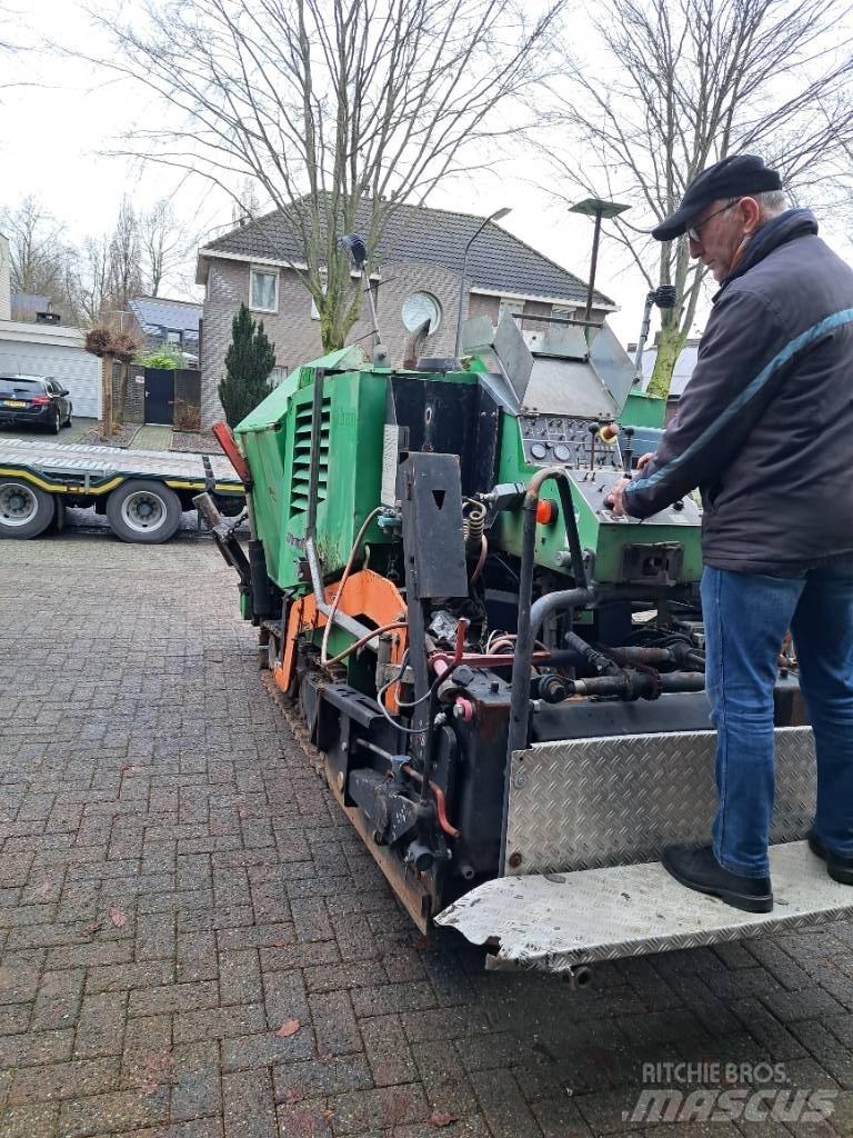 Demag 45 瀝青攤舖機/鋪路機