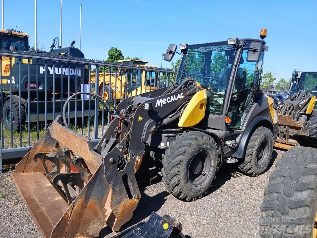 Mecalac AS 750 輪胎式裝載機