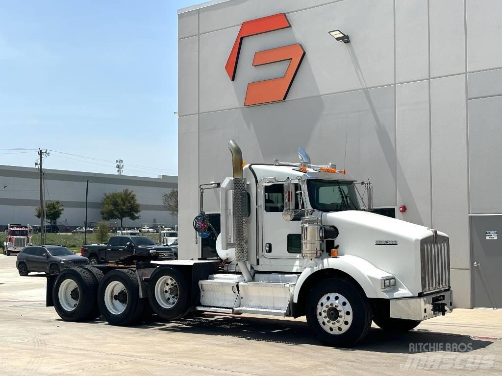 Kenworth T 800 曳引機組件