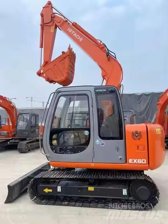 Hitachi EX60 小型挖土機/掘鑿機<7t(小型挖掘機)