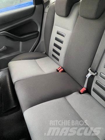 Ford Focus Turnier 汽車