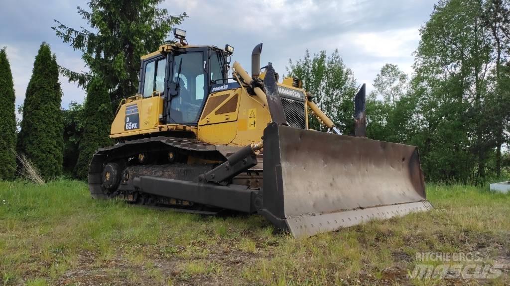 Komatsu D65PX-16 履帶推土機