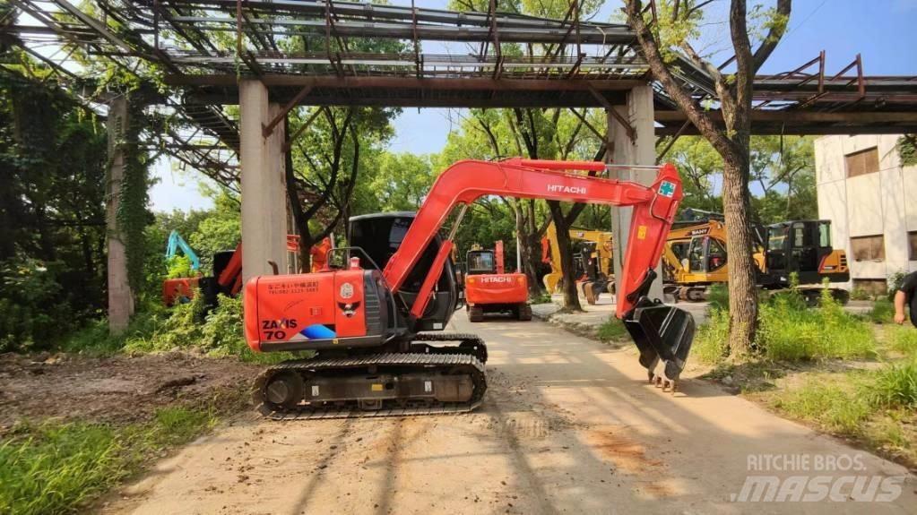 Hitachi ZX 70 中型挖土機/掘鑿機/挖掘機 7t-12t