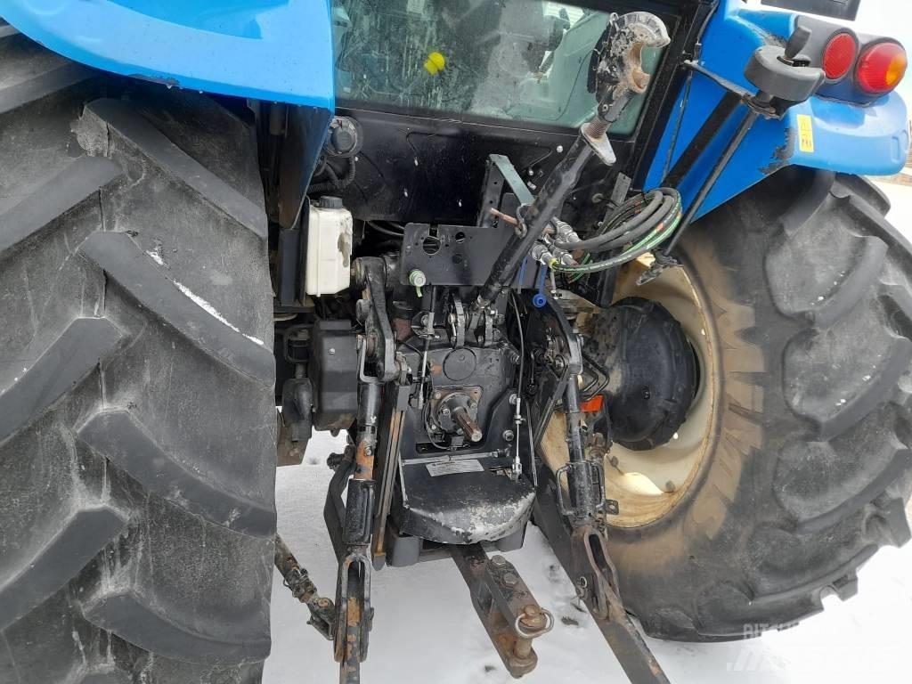 New Holland TD 5.95 曳引機