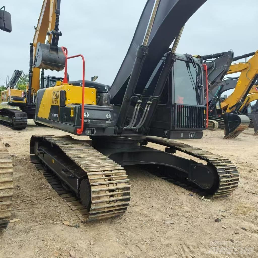 Volvo EC 240 履帶式 挖土機/掘鑿機/挖掘機