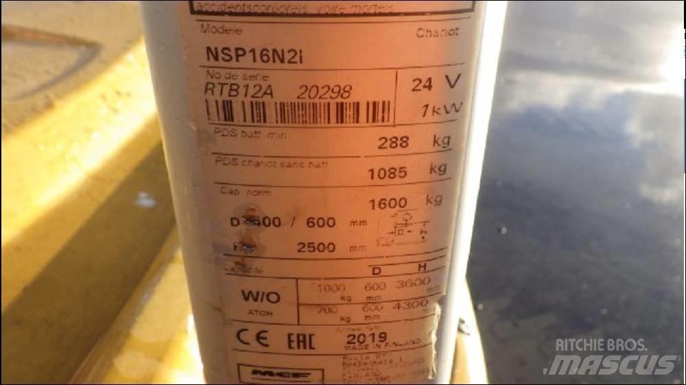 CAT NSP16N2 低架升降機