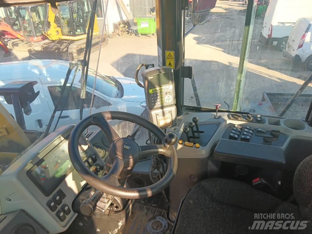 CAT 950 A 輪胎式裝載機