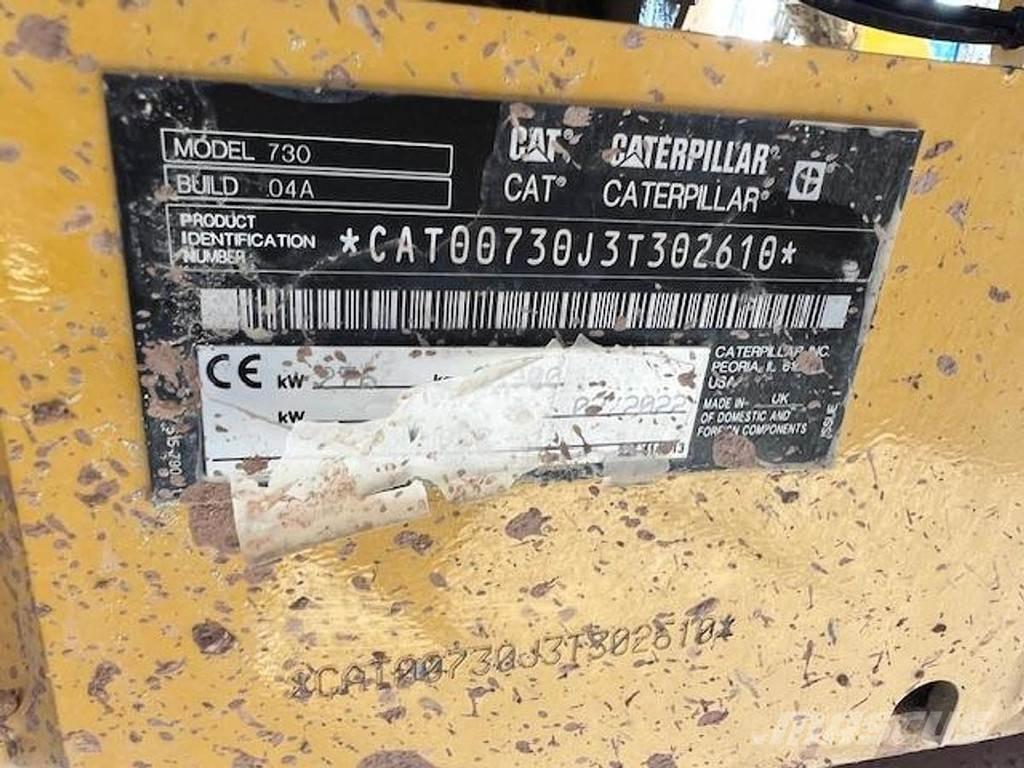 CAT 730 鉸接式起吊車