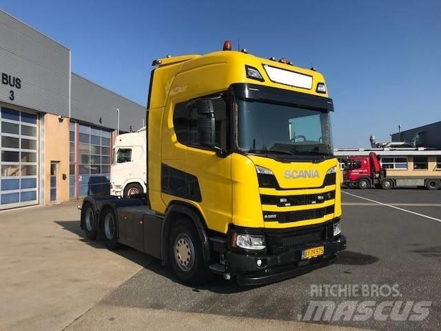 Scania R500 A6X4 曳引機組件