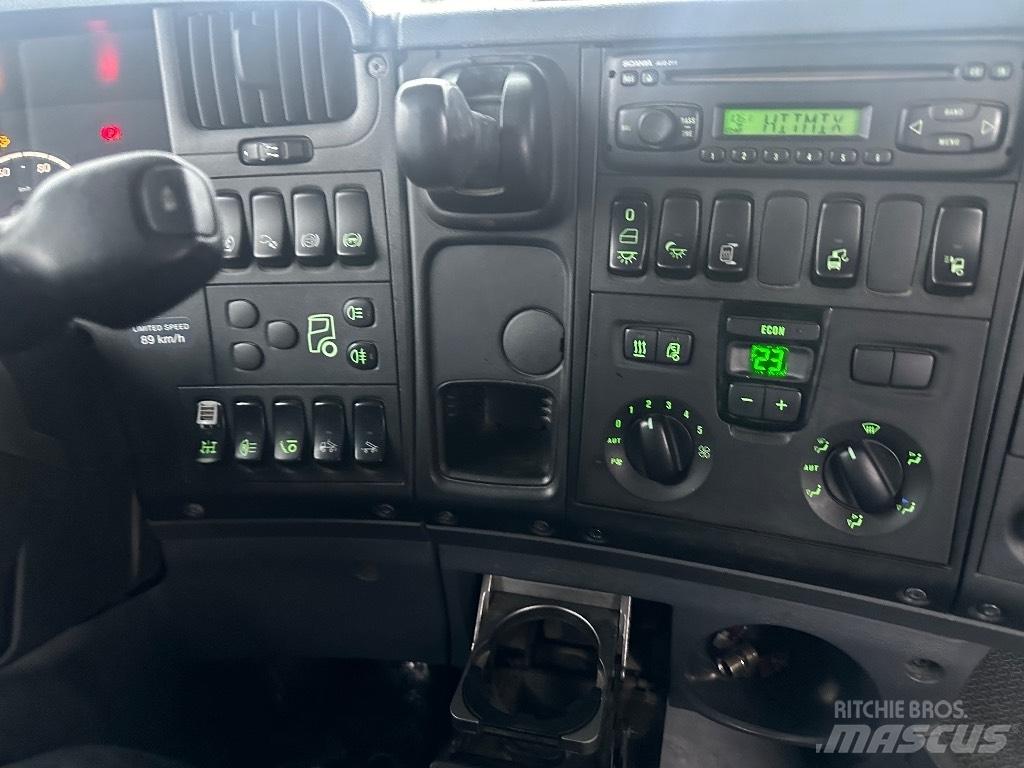 Scania R500 8X4 起重可拆卸式卡車