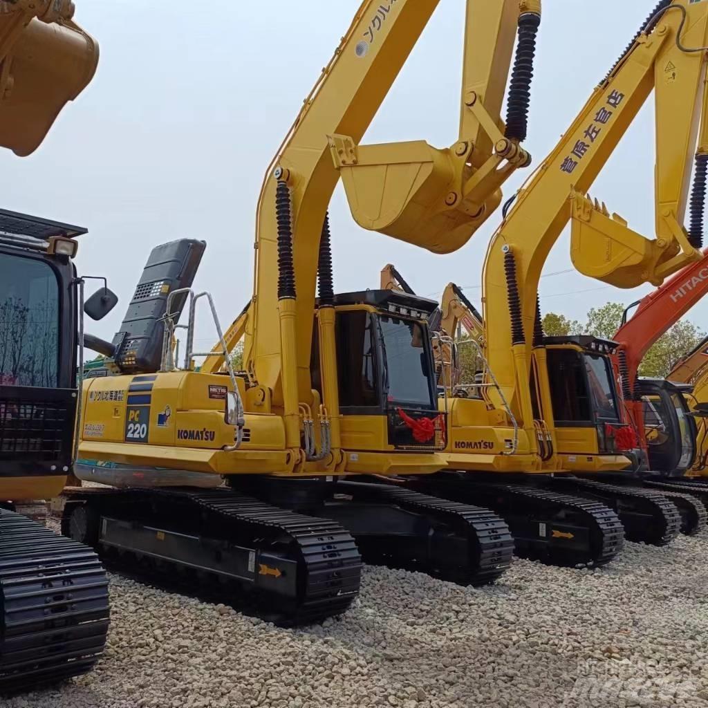 Komatsu PC 220 履帶式 挖土機/掘鑿機/挖掘機