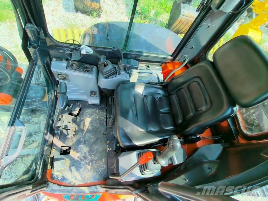 Kubota KX 057-4 小型挖土機/掘鑿機<7t(小型挖掘機)