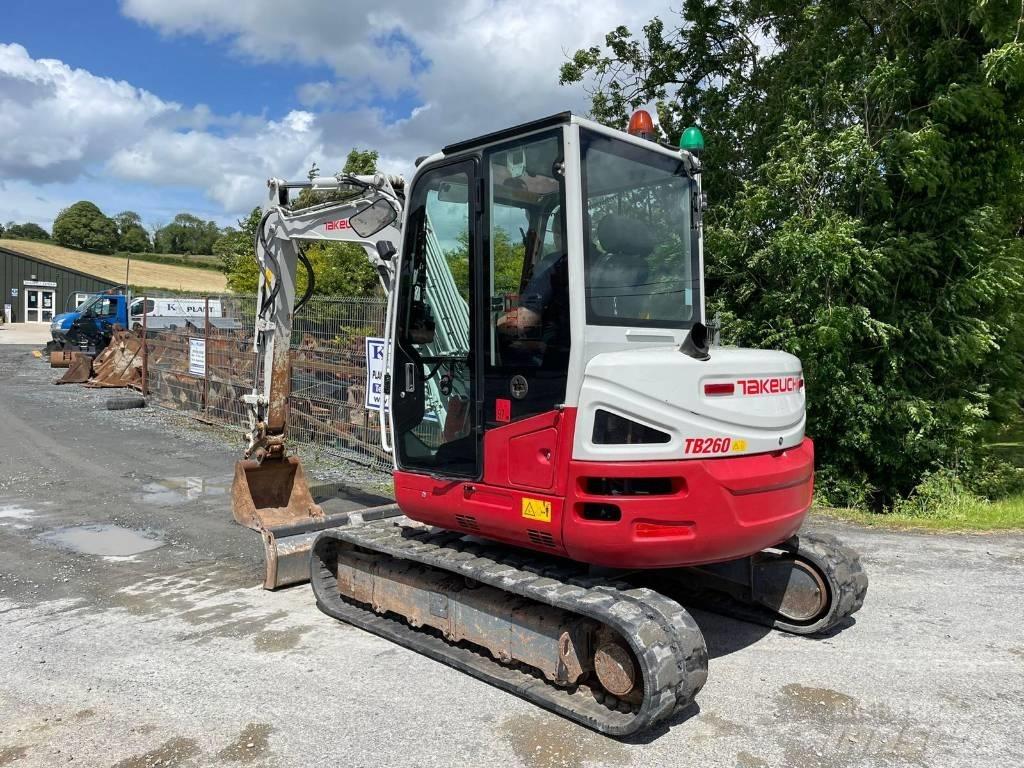 Takeuchi TB 260 小型挖土機/掘鑿機<7t(小型挖掘機)