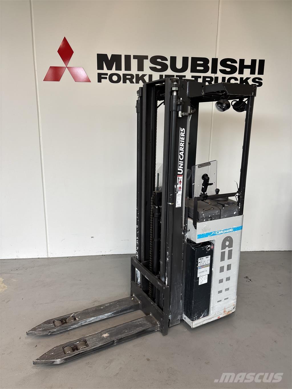 Atlet A160 自走式堆積機