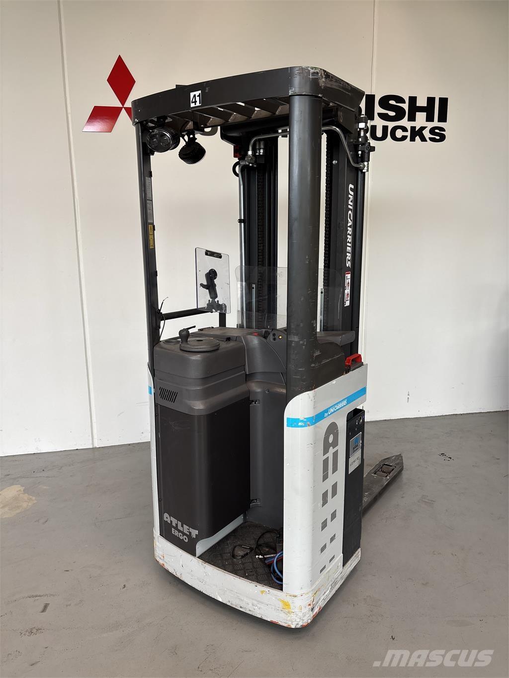 Atlet A160 自走式堆積機