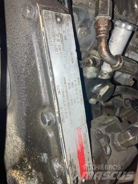 Huddig 1160 反鏟裝載機