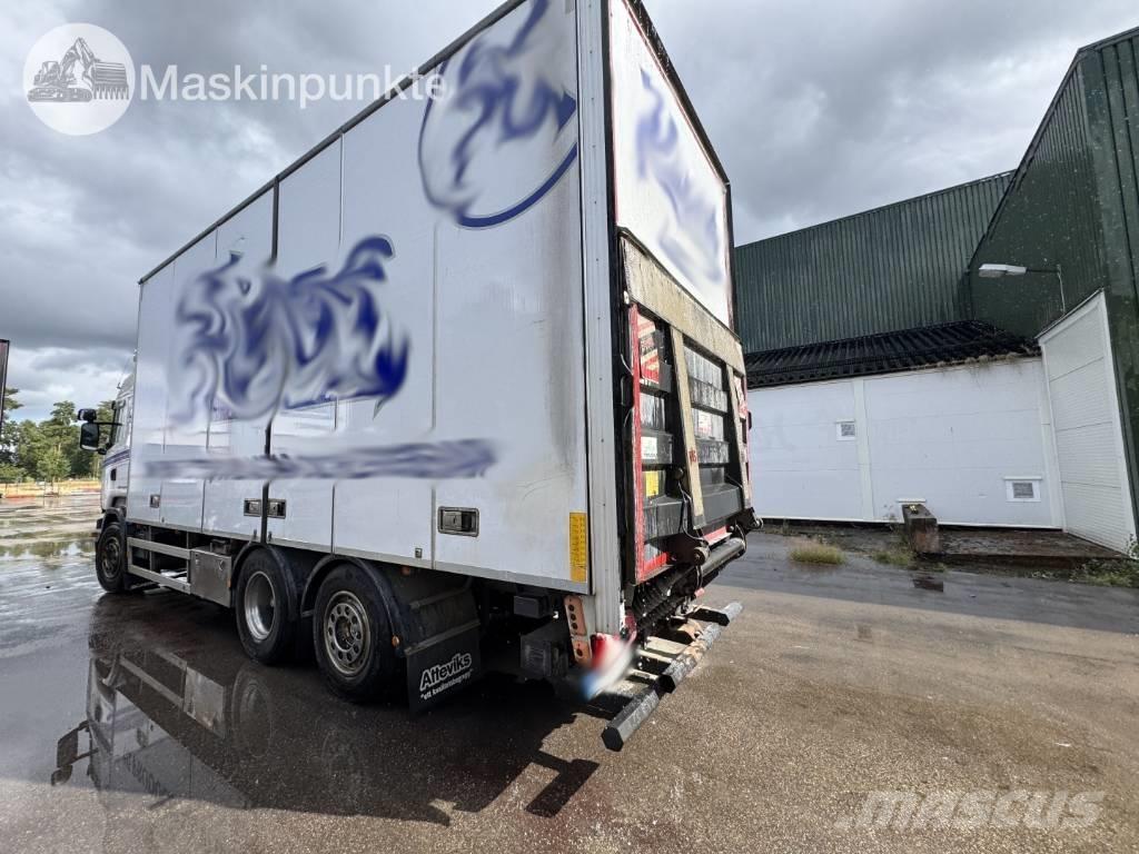 Scania R 490 LB 貨箱式卡車