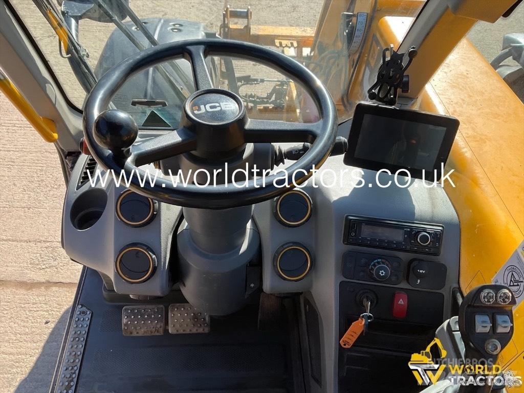 JCB 532 60 農業用伸縮臂裝載機