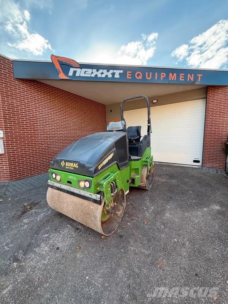 Bomag 120 AD-5 雙輪滾壓機