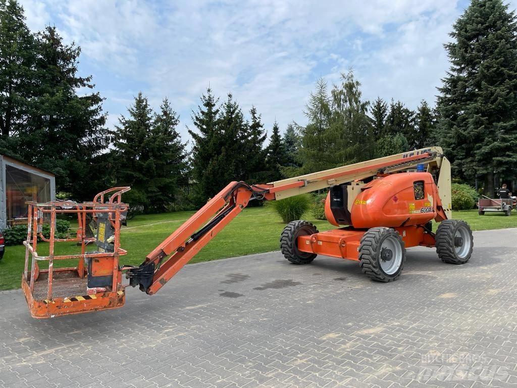JLG 600 AJ 曲臂高空作業車
