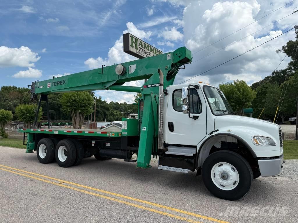 Freightliner M2 履帶式起重機