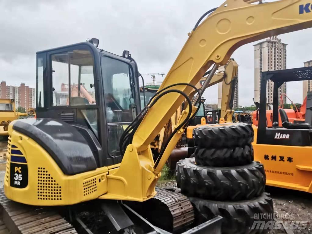 Komatsu PC 35 小型挖土機/掘鑿機<7t(小型挖掘機)