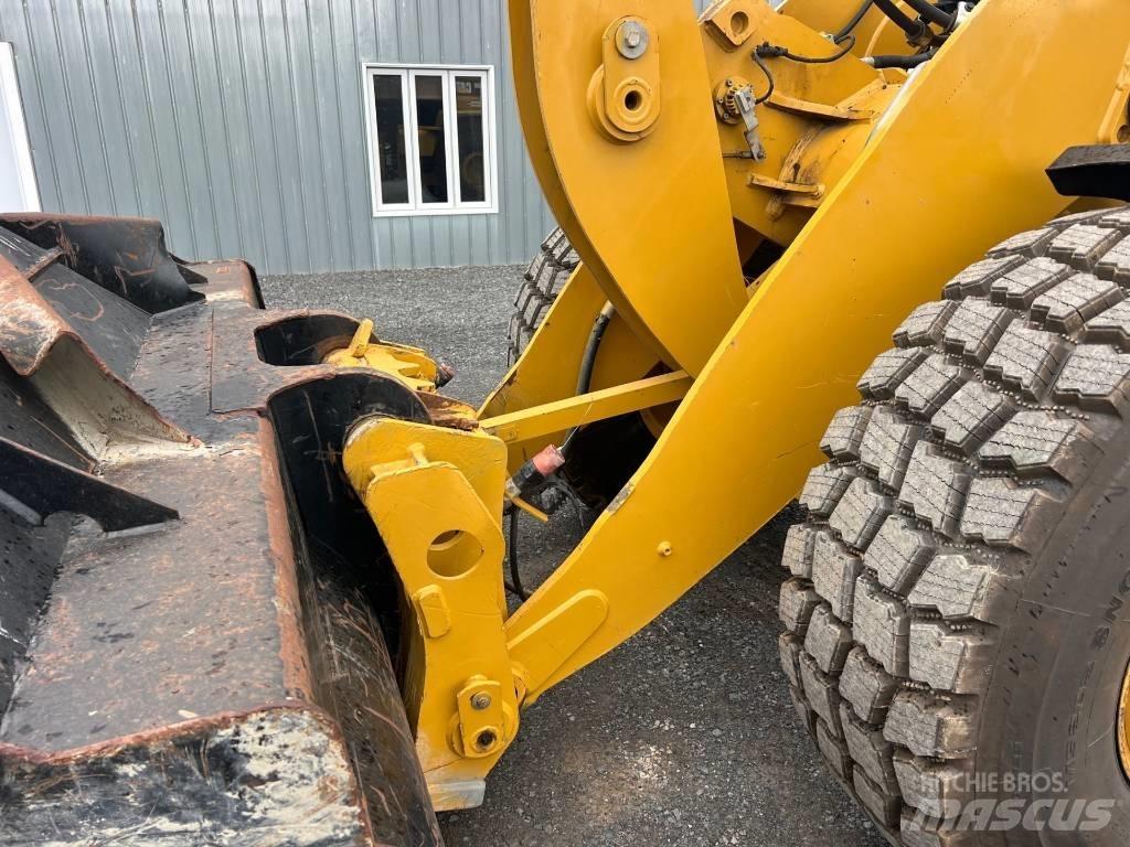 CAT 926 M 輪胎式裝載機