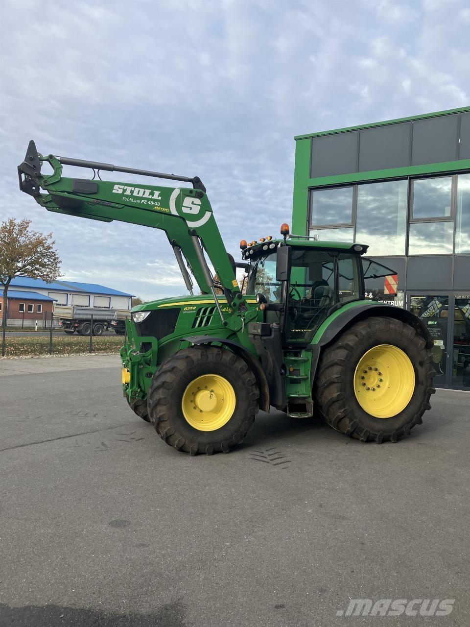 John Deere 6215R 曳引機