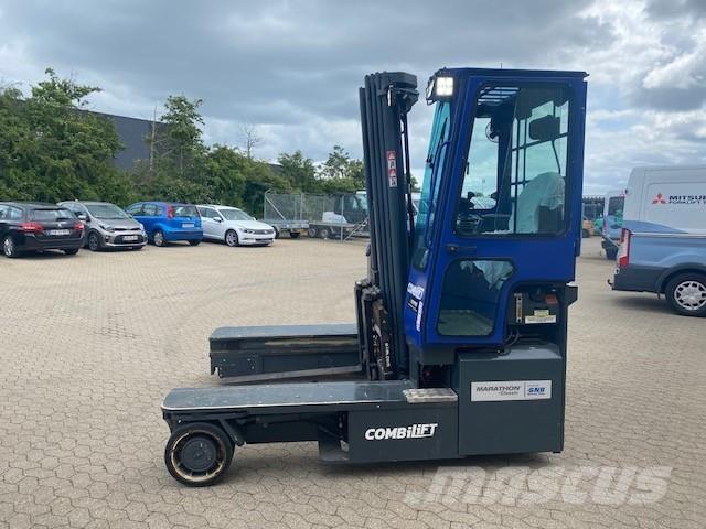Combilift C4500E 四向前伸式堆高機(叉車)