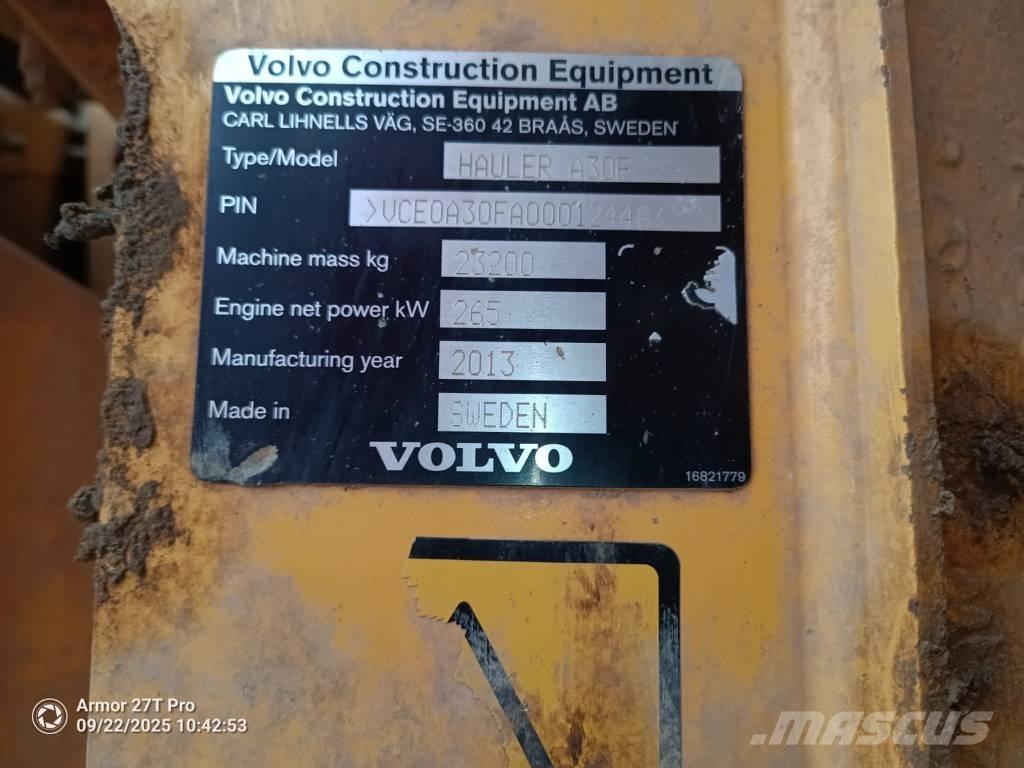 Volvo A 30 F 鉸接式起吊車