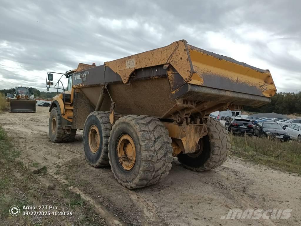 Volvo A 30 F 鉸接式起吊車