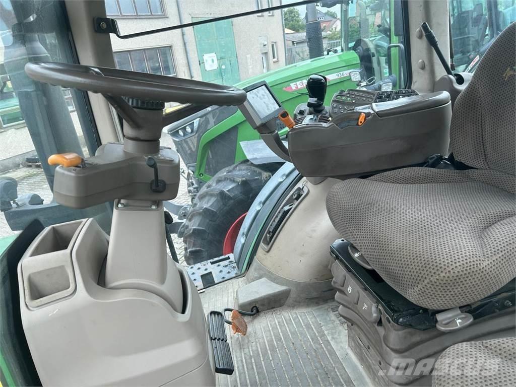 John Deere 8335R 曳引機