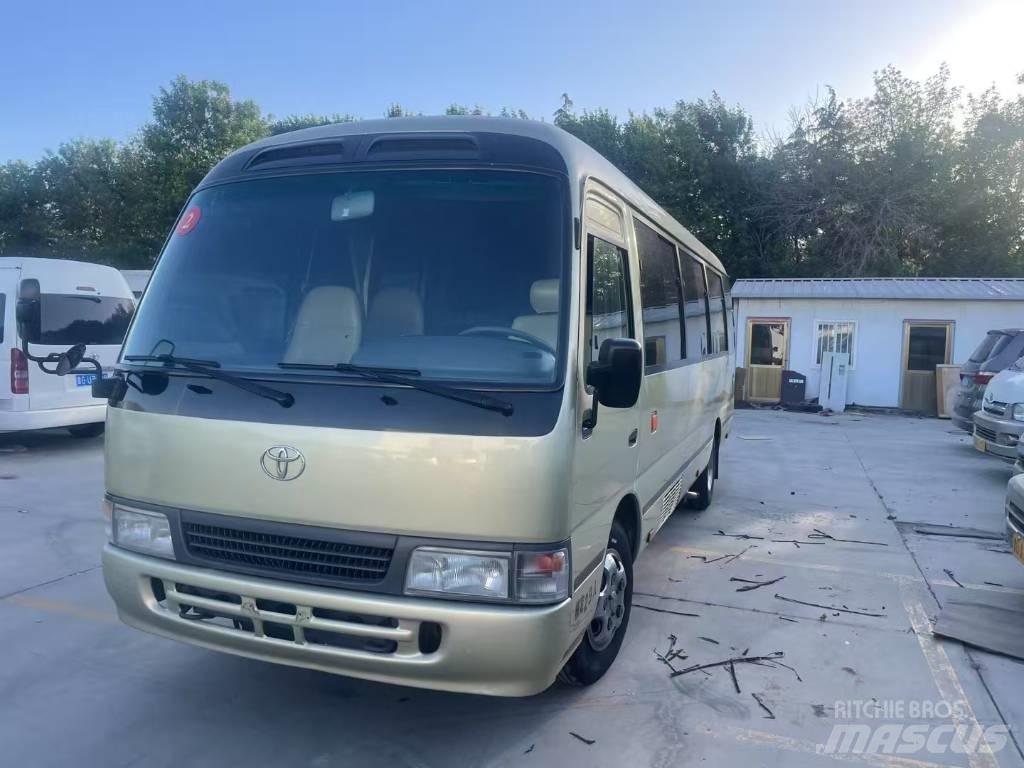 Toyota Coaster 公路客運汽車