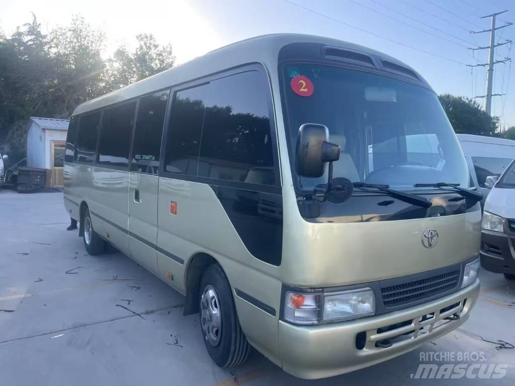 Toyota Coaster 公路客運汽車