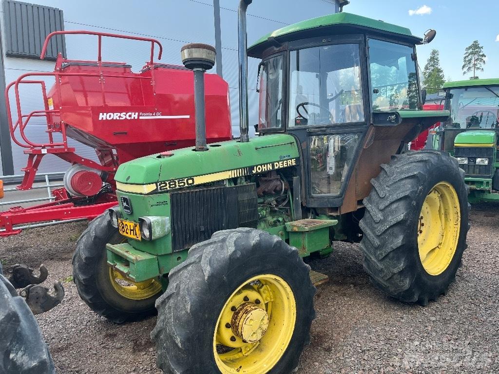 John Deere 2850 曳引機