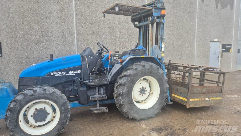 New Holland 4635 曳引機