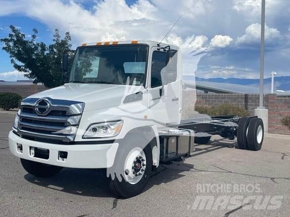 Hino L6 商用底盤車