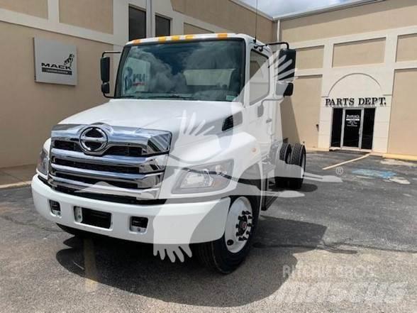 Hino L7 傾卸式卡車