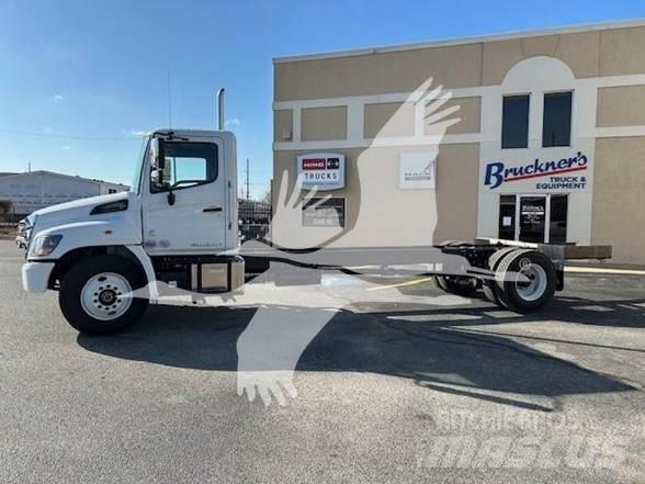 Hino L7 商用底盤車