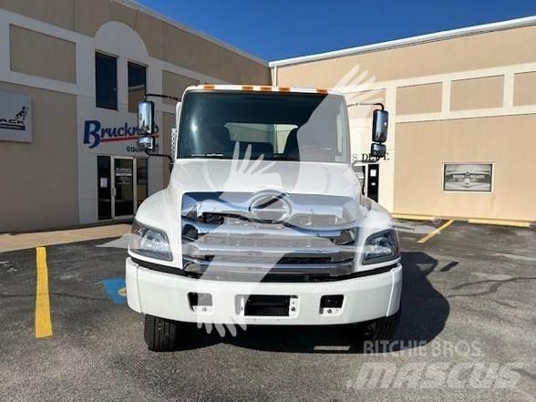 Hino L7 商用底盤車